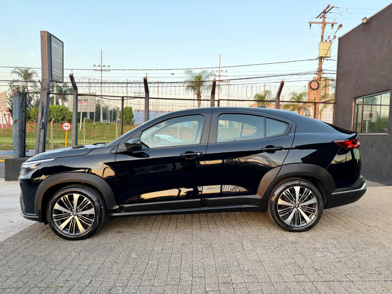Fastback 1.0 12V 4P FLEX AUDACE HYBRID 200 TURBO AUTOMÁTICO CVT