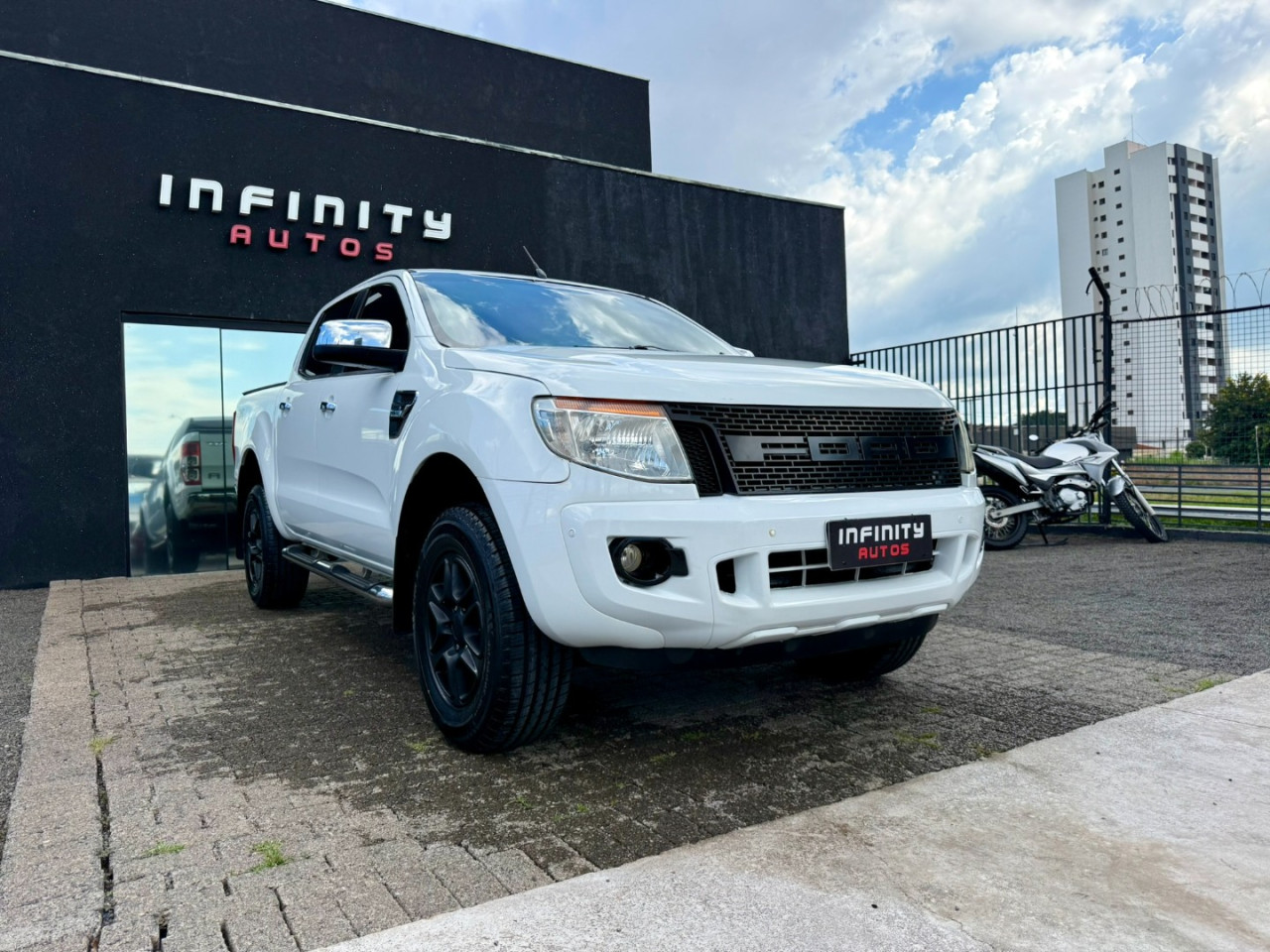 Ranger 3.2 20V XLT 4X4 CABINE DUPLA TURBO DIESEL AUTOMÁTICO