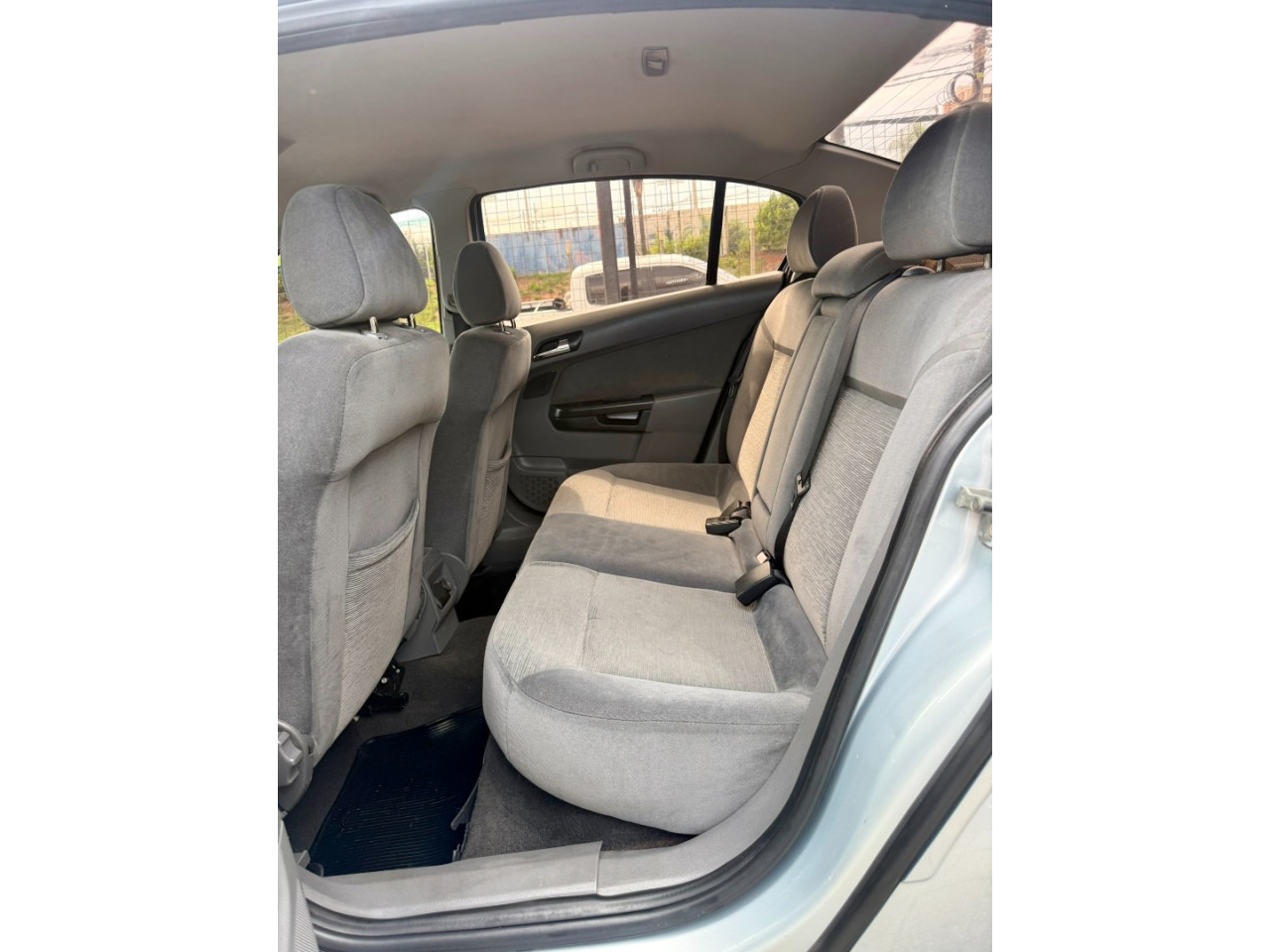 Vectra Sedan 2.0 4P ELEGANCE