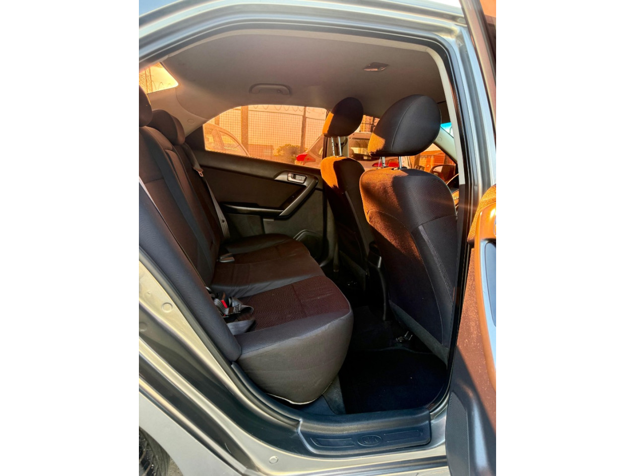 Cerato Sedan 1.6 16V 4P EX AUTOMÁTICO