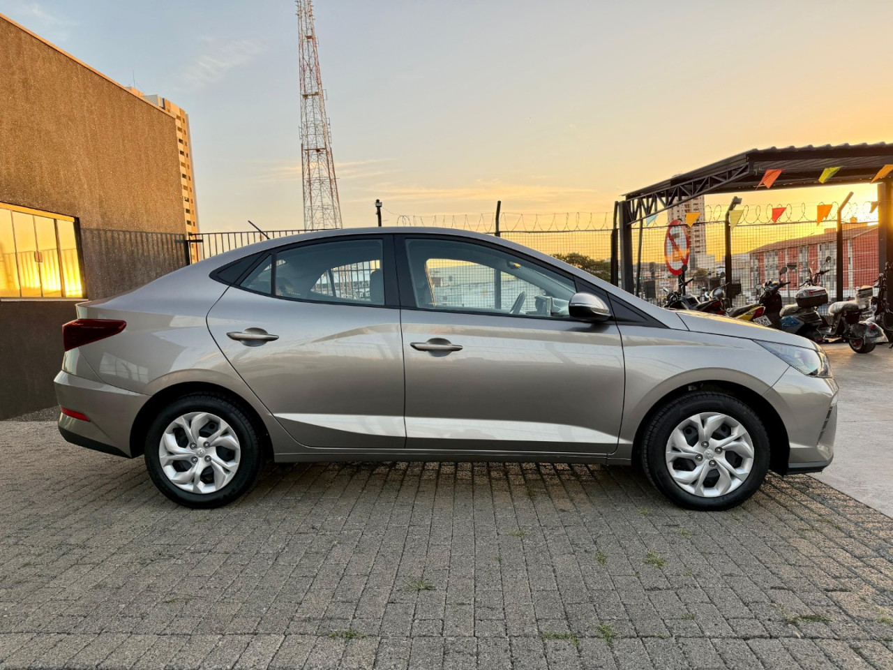 HB 20 Sedan 1.0 12V 4P FLEX COMFORT PLUS