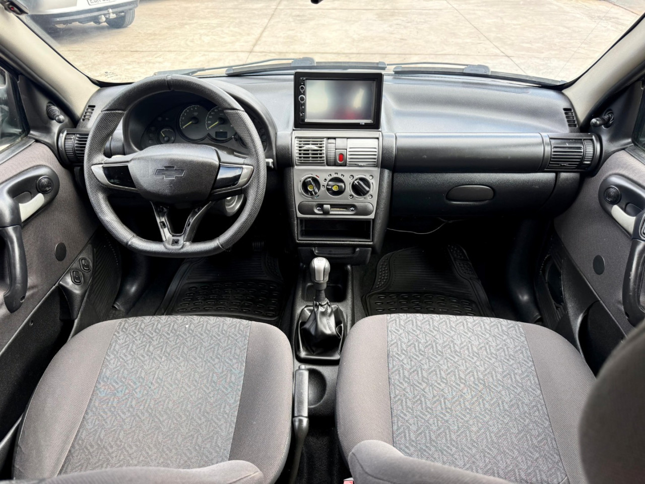 Classic Sedan 1.0 4P FLEX LIFE