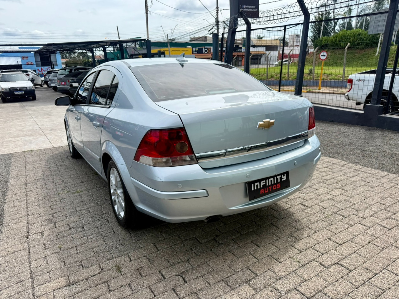 Vectra Sedan 2.0 4P ELEGANCE