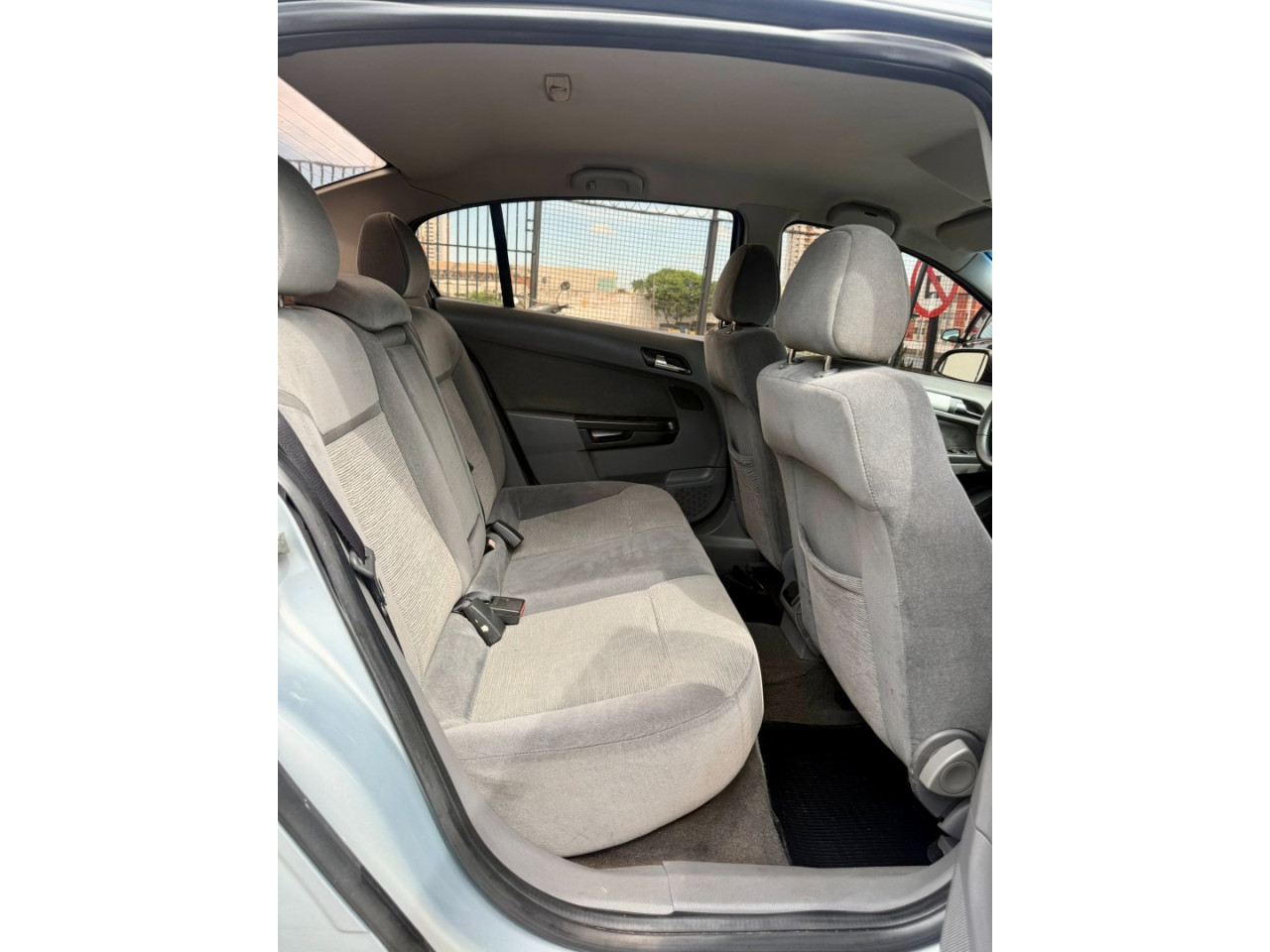 Vectra Sedan 2.0 4P ELEGANCE