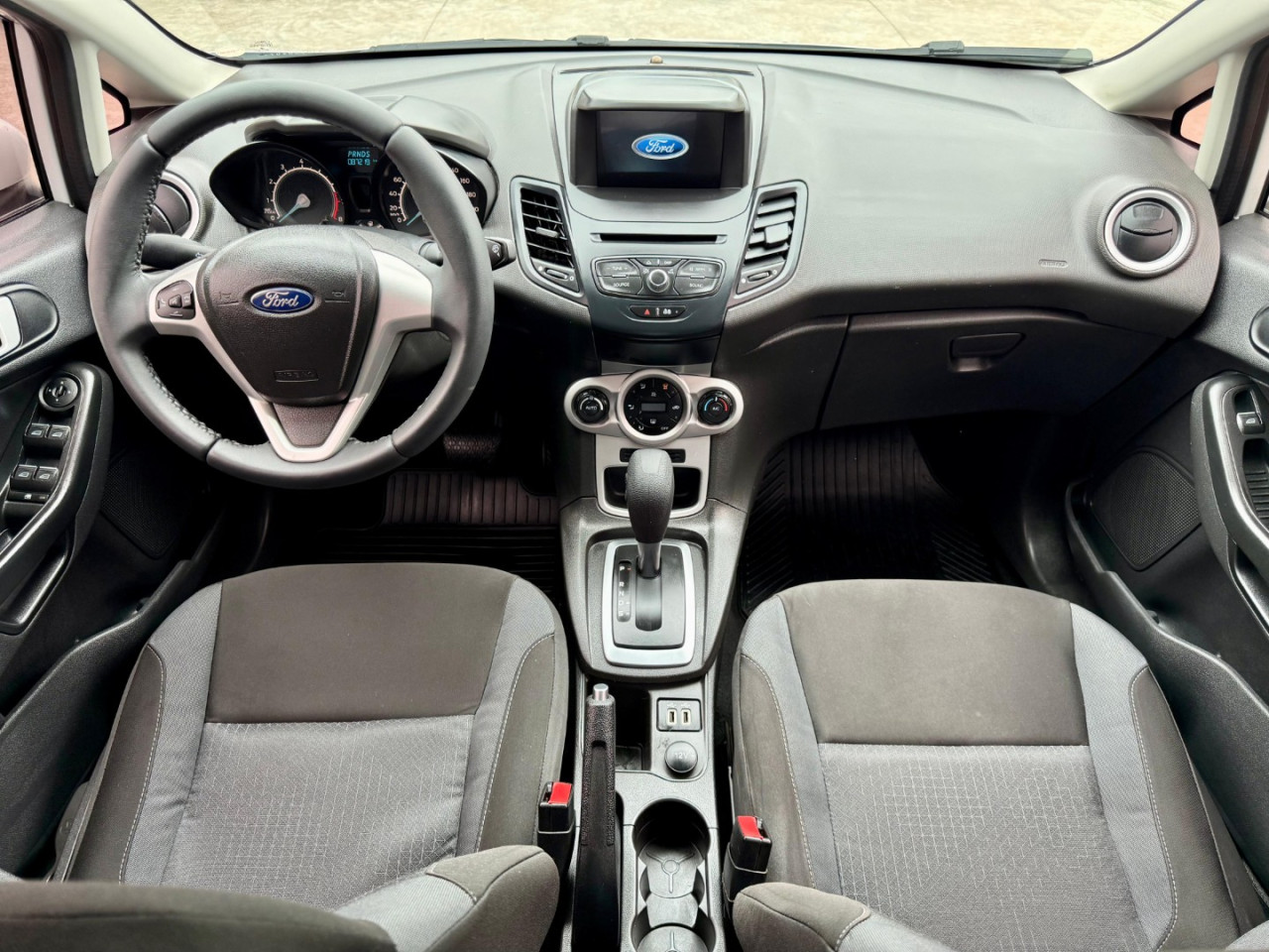 Fiesta Hatch 1.6 16V 4P SE FLEX AUTOMÁTICO