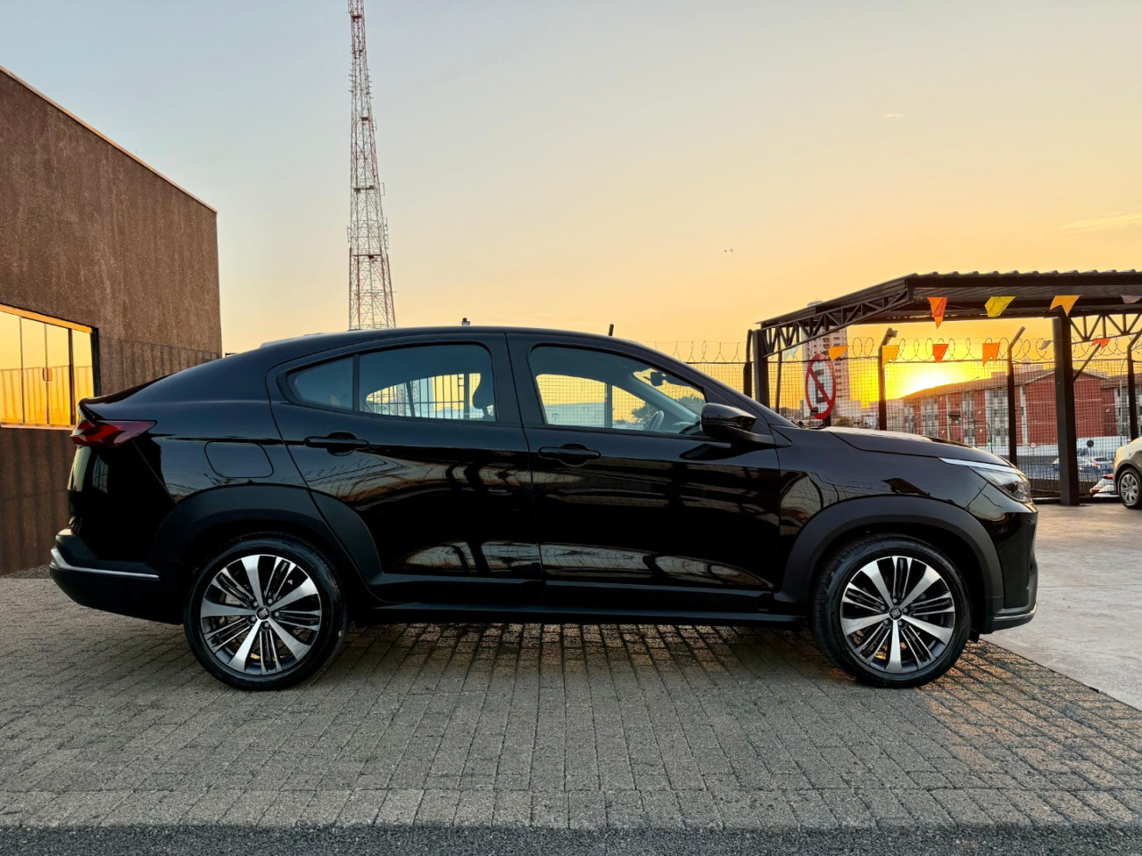 Fastback 1.0 12V 4P FLEX AUDACE HYBRID 200 TURBO AUTOMÁTICO CVT