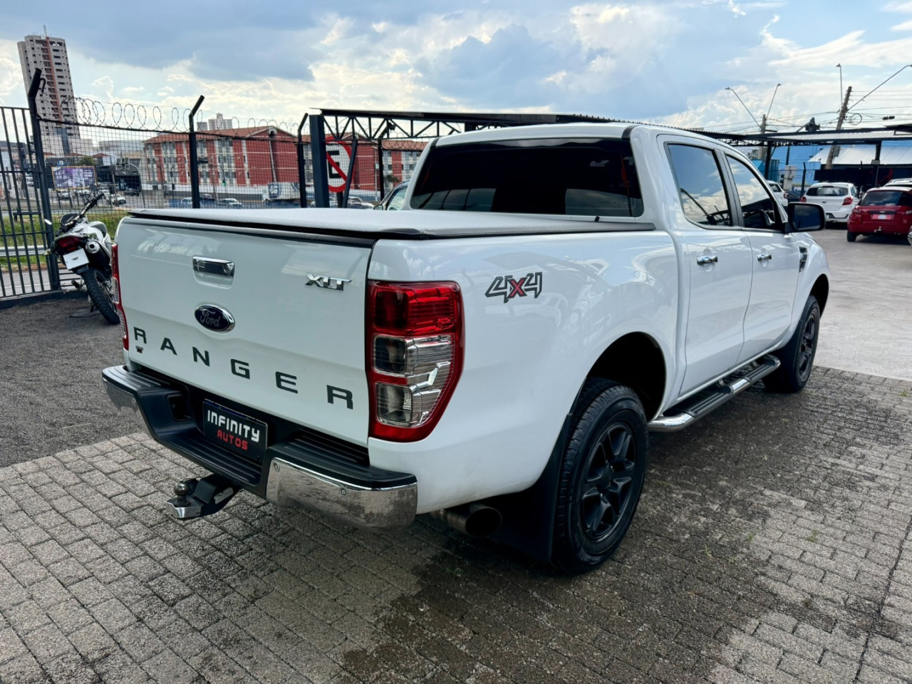Ranger 3.2 20V XLT 4X4 CABINE DUPLA TURBO DIESEL AUTOMÁTICO