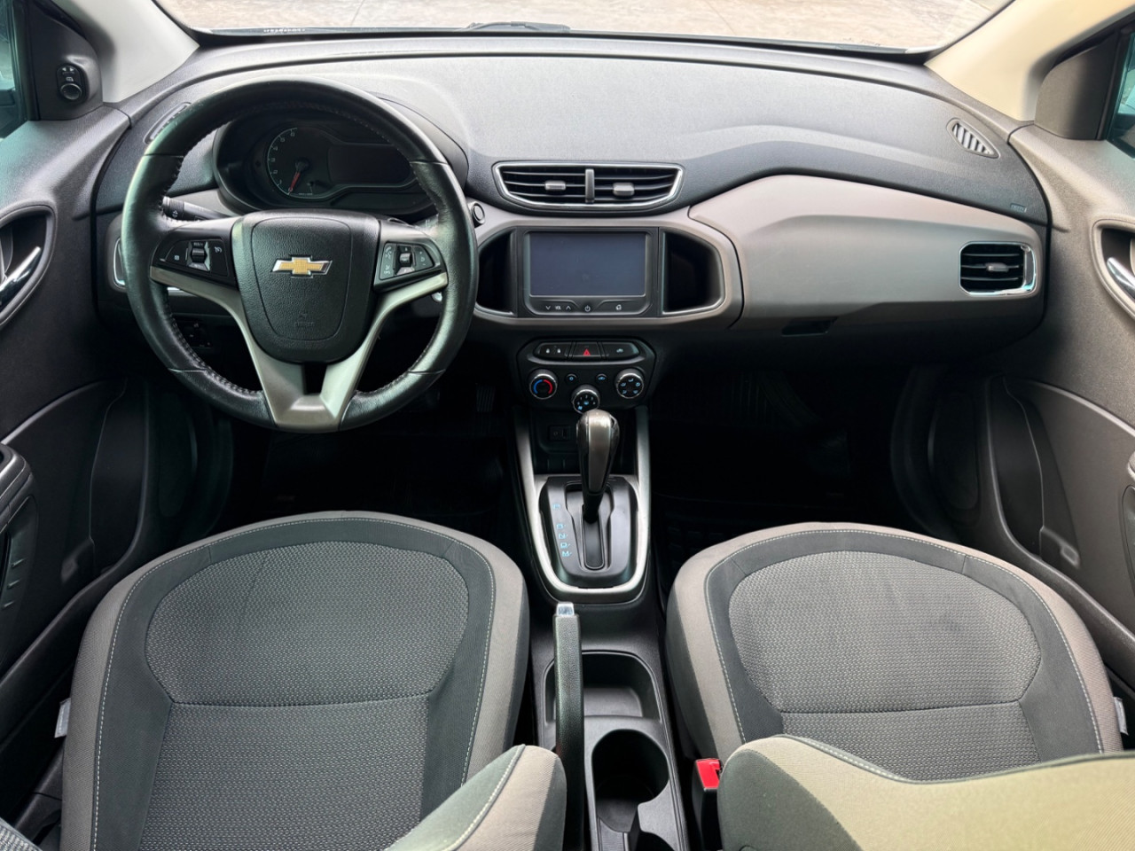 Prisma 1.4 4P LTZ  AUTOMÁTICO