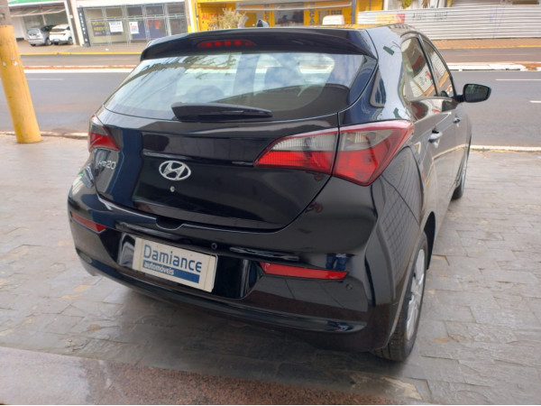 HB 20 Hatch 1.0 12V 4P FLEX UNIQUE