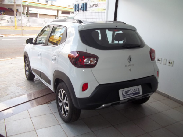 Kwid 1.0 12V 4P SCE FLEX OUTSIDER