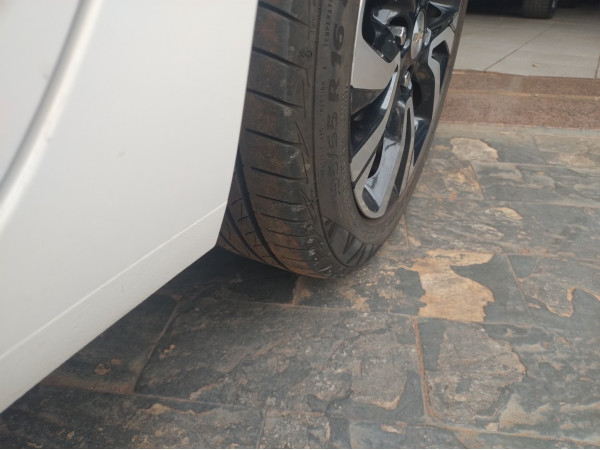 CHEVROLET Onix Hatch 1.0 12V 4P FLEX PREMIER TURBO AUTOMÁTICO