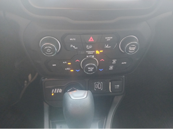 JEEP Renegade 1.3 16V 4P FLEX T270 S 4X4 TURBO AUTOMÁTICO