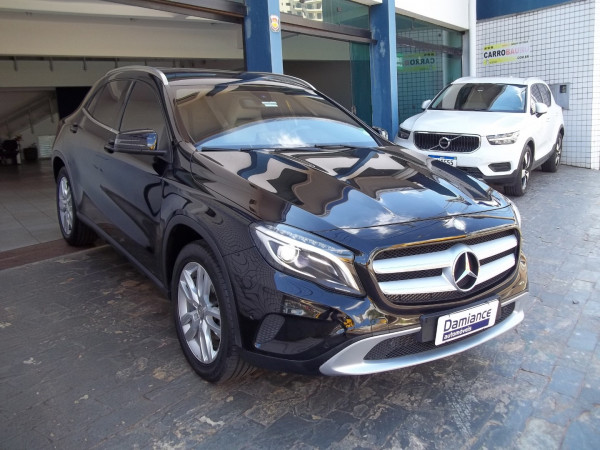 GLA 200 1.6 16V 4P CGI ADVANCE TURBO AUTOMÁTICO