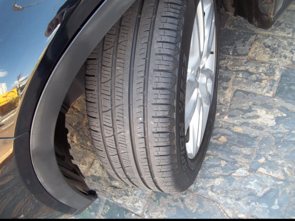 GLA 200 1.6 16V 4P CGI ADVANCE TURBO AUTOMÁTICO