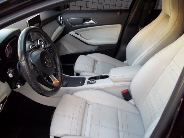 GLA 200 1.6 16V 4P CGI ADVANCE TURBO AUTOMÁTICO