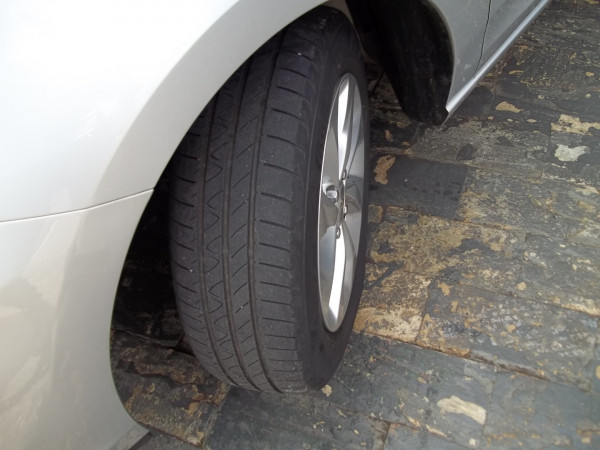 Onix Hatch 1.0 4P FLEX LT TURBO AUTOMÁTICO