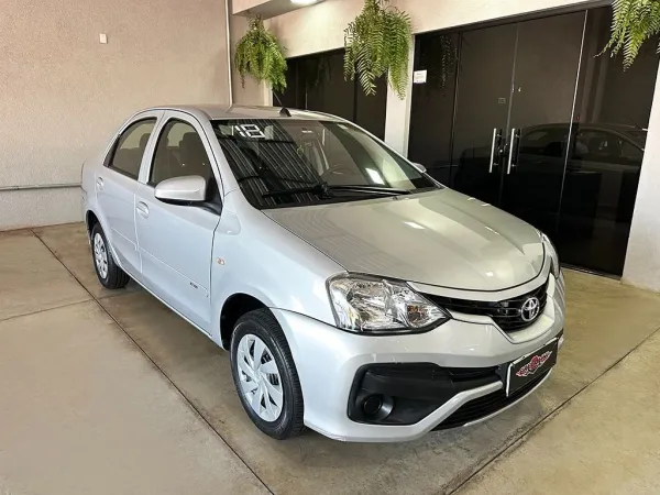 ETIOS 1.5 X SEDAN 16V