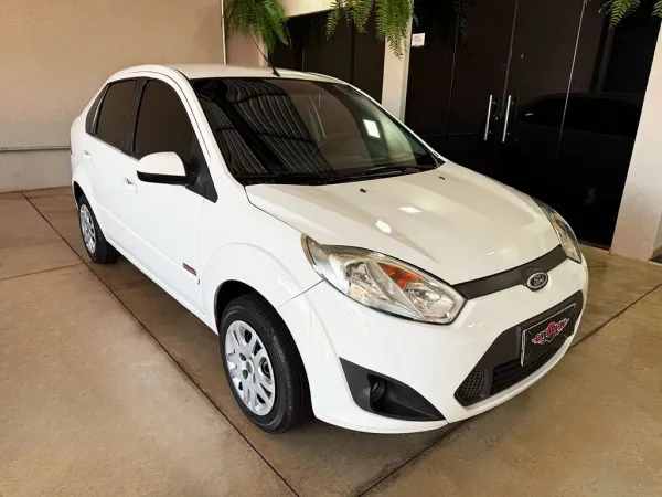 FIESTA 1.6 MPI SEDAN 8V
