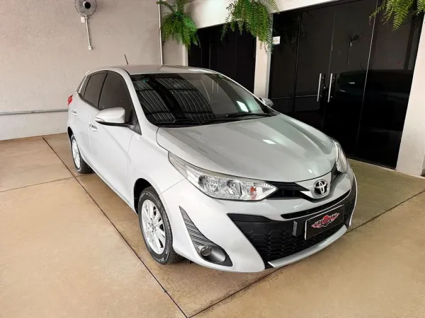 YARIS 1.5 16V XL PLUS CONNECT MULTIDRIVE