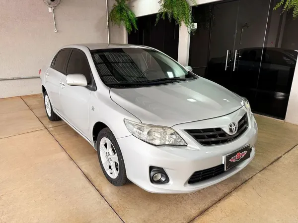 Corolla 2.0 XEI