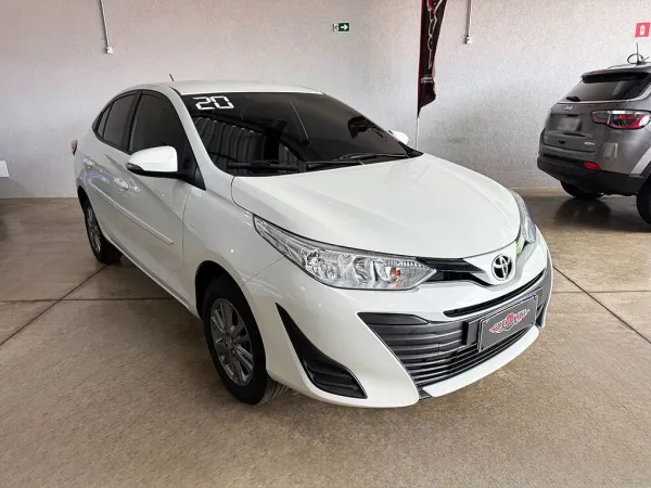 YARIS 1.5 16V SEDAN XL PLUS CONNECT MULTIDRIVE