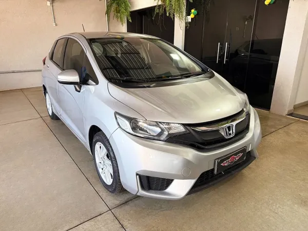 Fit 1.5 LX 16V