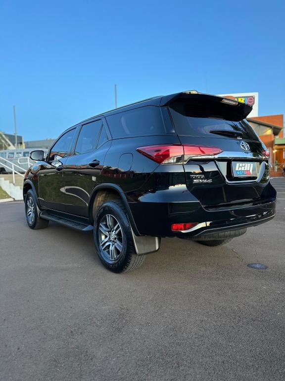 Hilux SW4 2.7 16V 4P FLEX SR 7 LUGARES AUTOMÁTICO