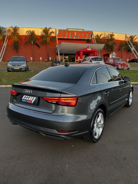 A3 Sedan 1.4 16V 4P FLEX TFSI PRESTIGE PLUS 25 ANOS AUTOMÁTICO