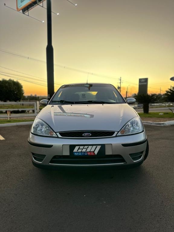 Focus Hatch 1.6 4P GLX