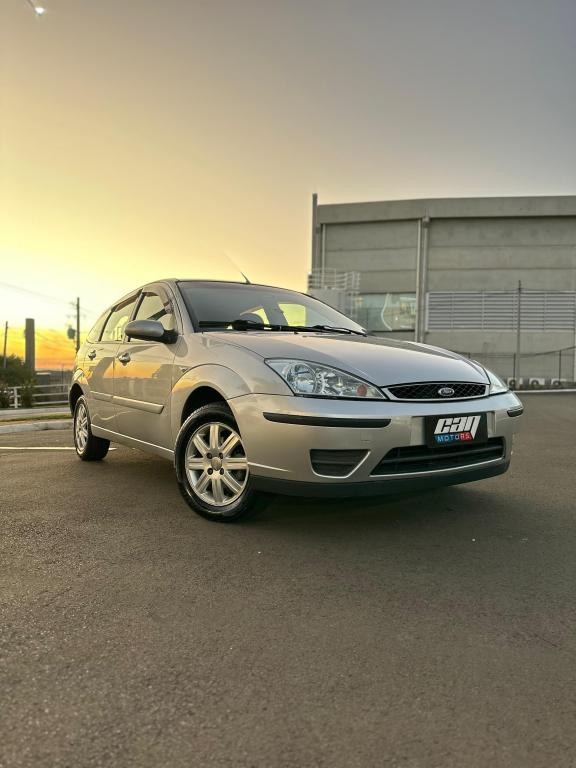 Focus Hatch 1.6 4P GLX