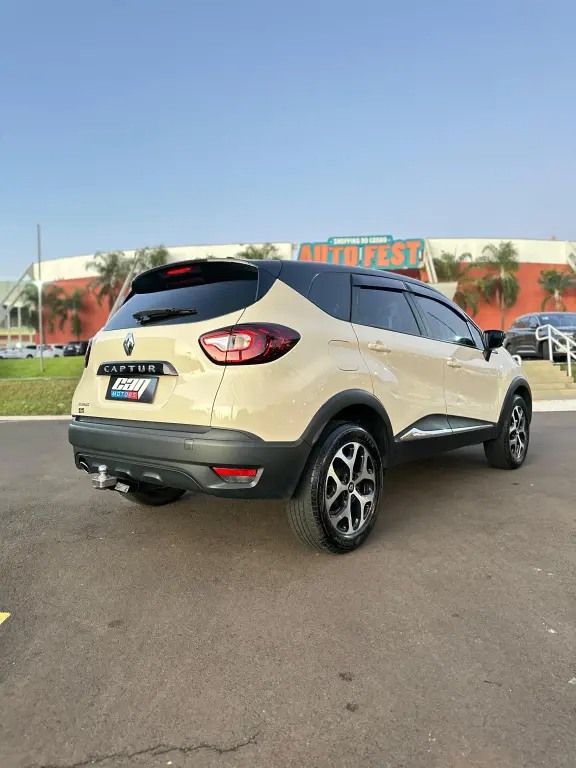 Captur 1.6 16V 4P FLEX SCE LIFE X-TRONIC CVT