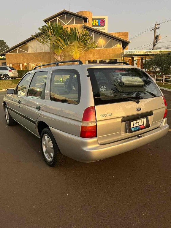 Escort 1.6 GL