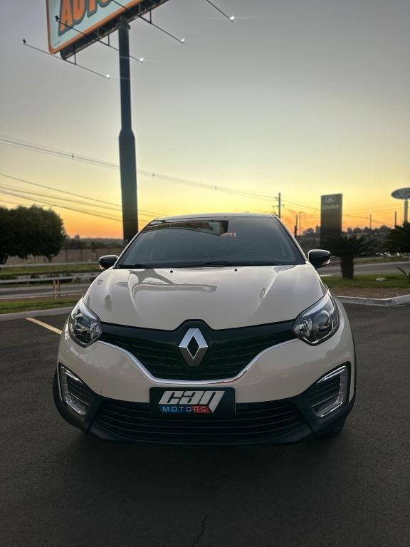 Captur 1.6 16V 4P FLEX SCE LIFE X-TRONIC CVT