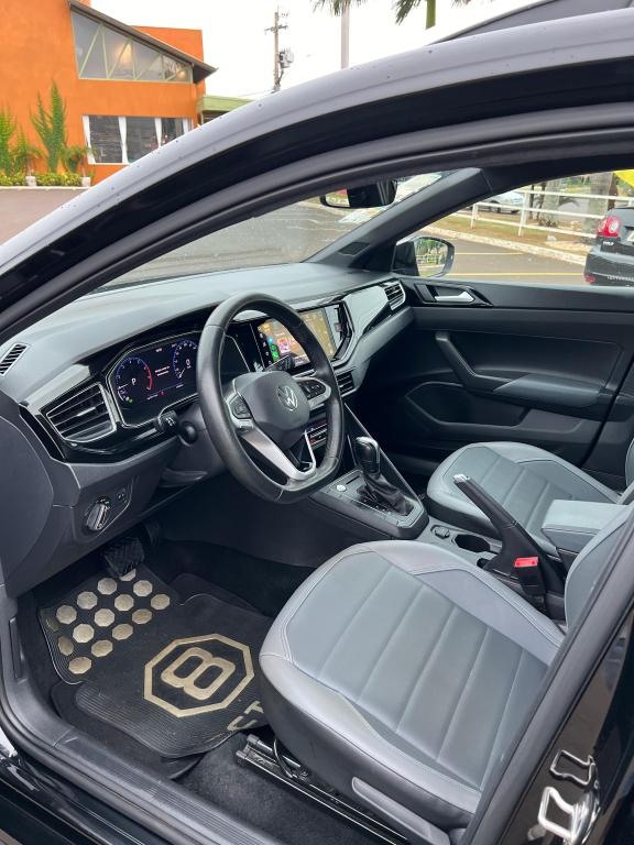 Nivus 1.0 4P FLEX 200 TSI HIGHLINE TURBO AUTOMÁTICO