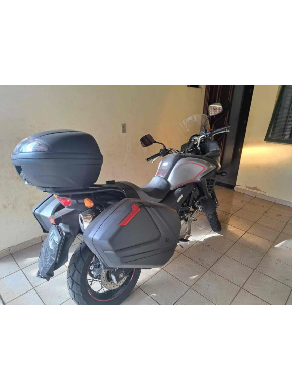 DL 650 V-Strom XT