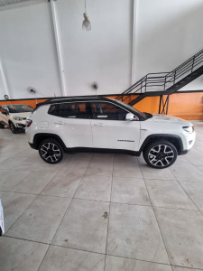 Compass 2.0 16V 4P LONGITUDE TURBO DIESEL 4X4 AUTOMÁTICO