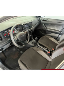Polo Hatch 1.0 4P MPI TRACK