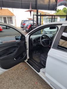 Ka + Sedan 1.0 12V 4P TI-VCT SE FLEX