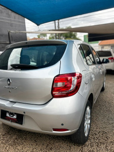 RENAULT Sandero 1.0 4P EXPRESSION