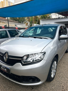 RENAULT Sandero 1.0 4P EXPRESSION