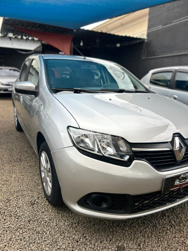 Sandero 1.0 4P EXPRESSION