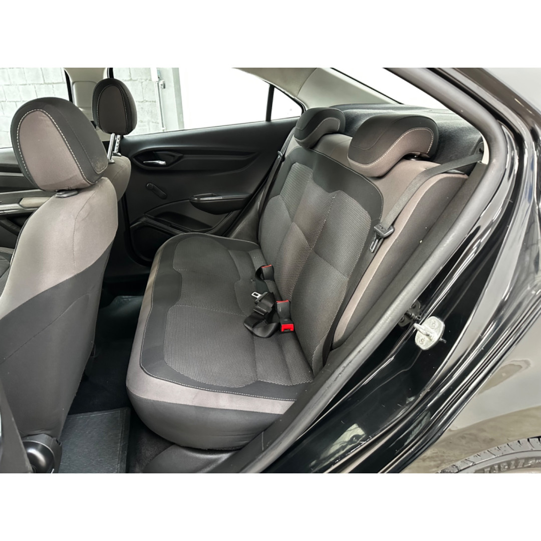 Prisma 1.4 4P LT FLEX AUTOMÁTICO