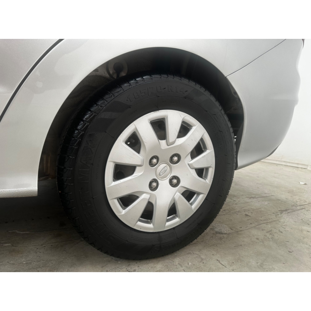 Ka + Sedan 1.0 12V 4P TI-VCT SE FLEX