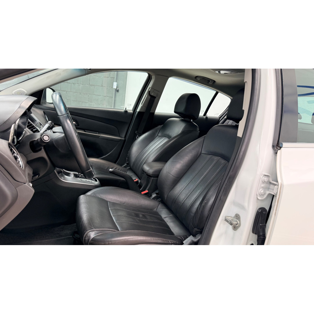 CHEVROLET Cruze Hatch 1.8 16V 4P LTZ SPORT6 FLEX AUTOMÁTICO