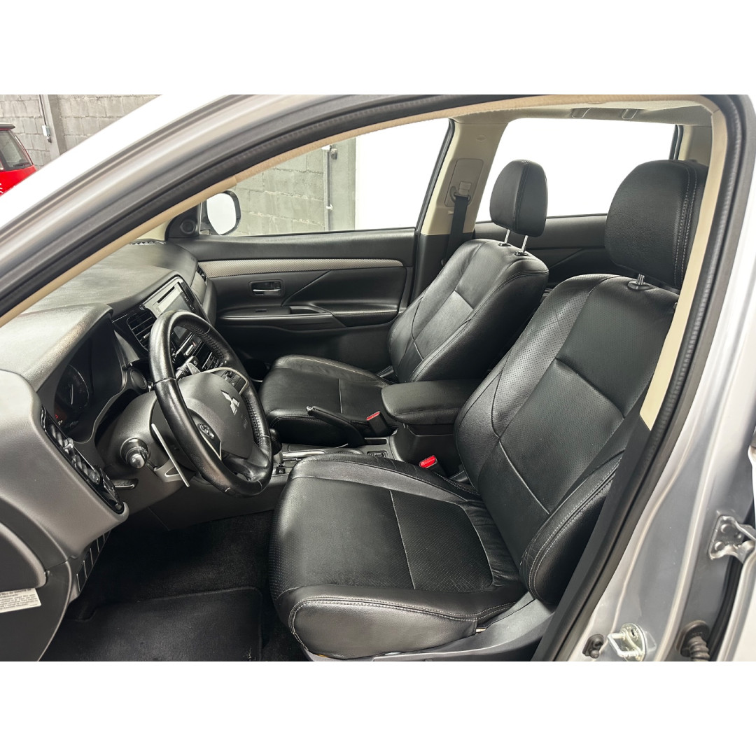 Outlander 2.0 16V 4P AUTOMÁTICO