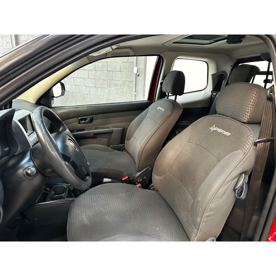 Strada 1.8 FLEX ADVENTURE LOCKER CABINE DUPLA
