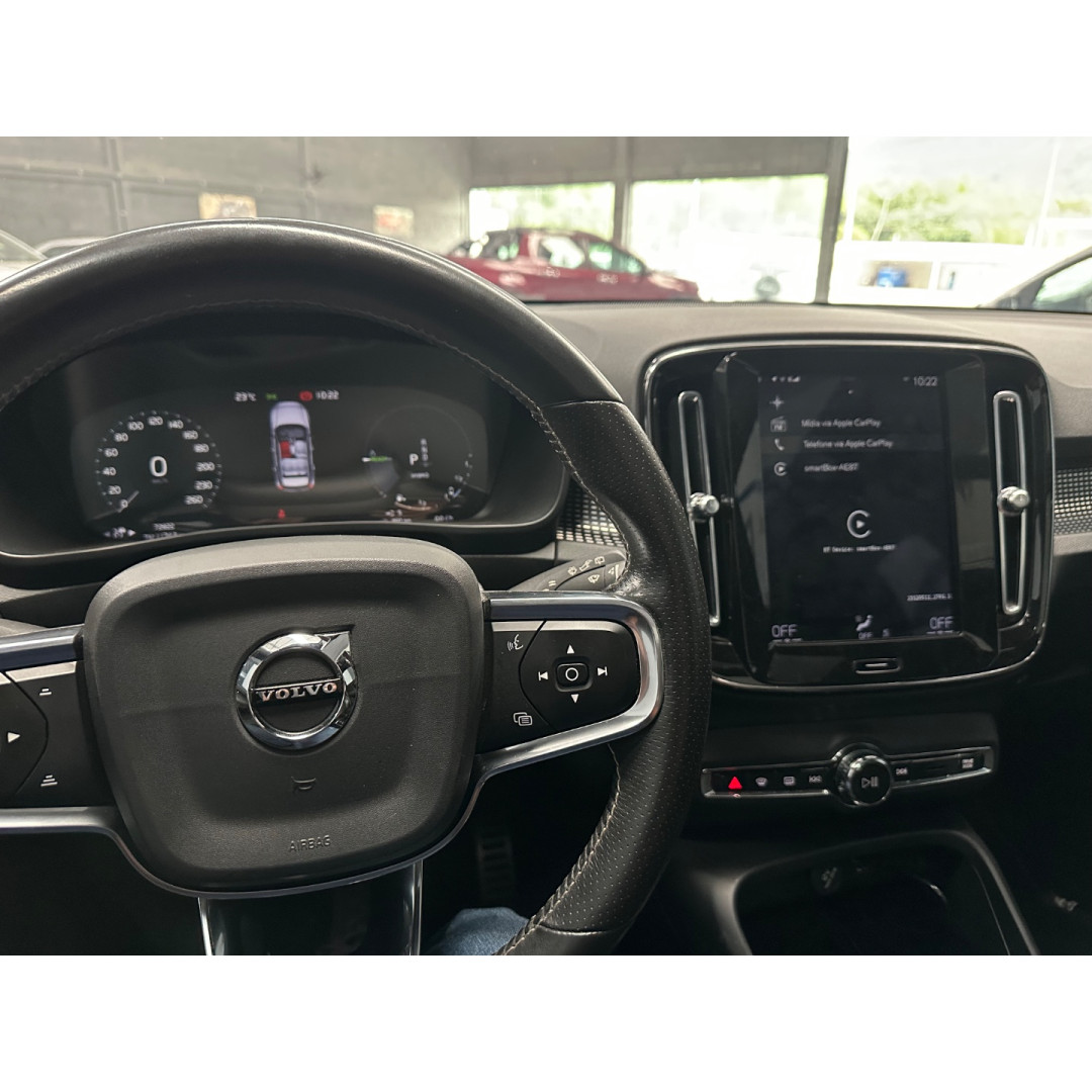 XC40 1.5 16V 4P T5 RECHARGE HÍBRIDO R-DESIGN GEARTRONIC AUTOMÁTICO