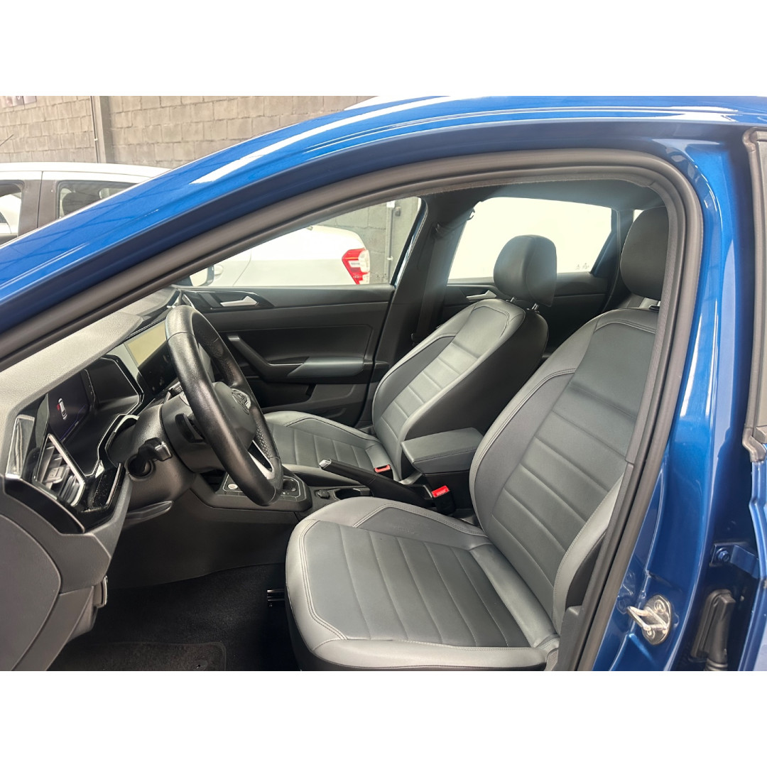 Nivus 1.0 4P FLEX 200 TSI HIGHLINE TURBO AUTOMÁTICO
