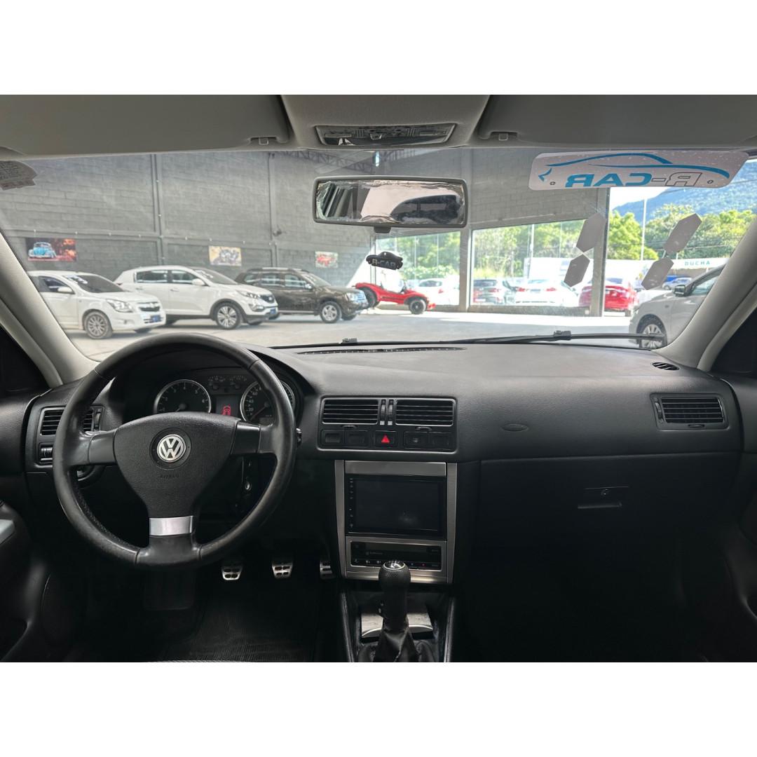 Golf 1.6 4P CONFORTLINE