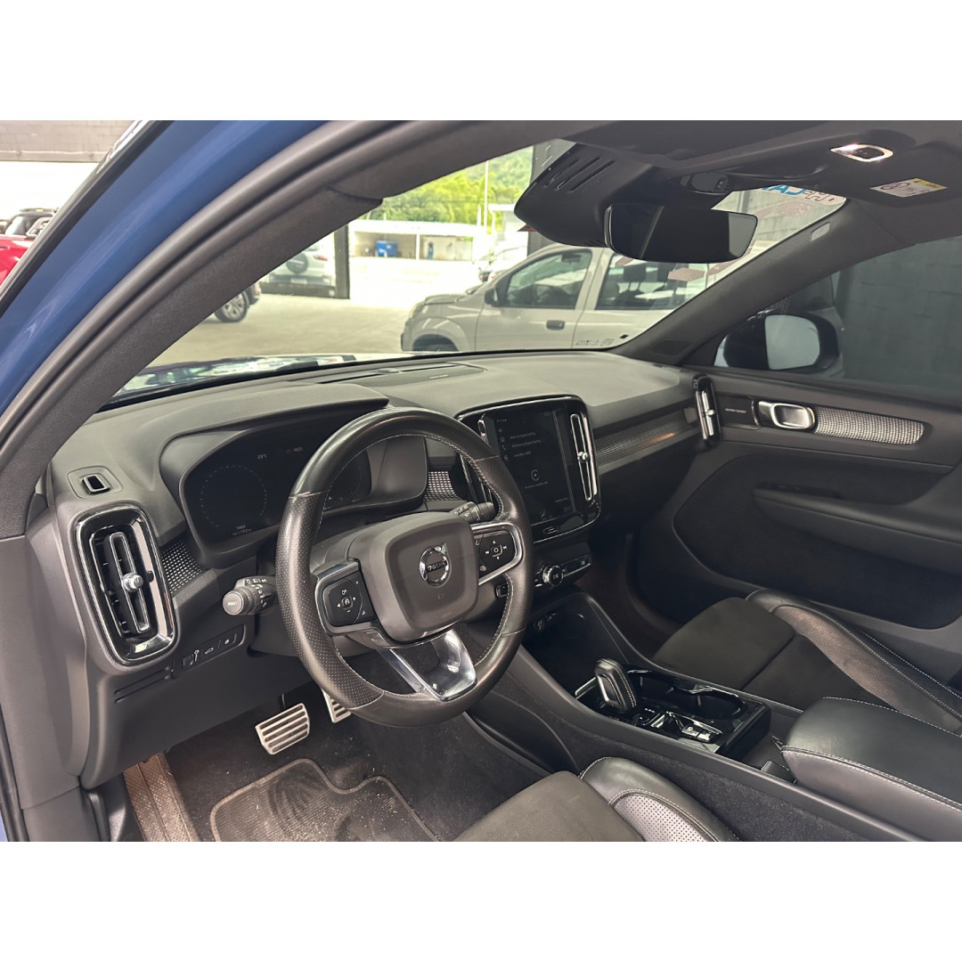 XC40 1.5 16V 4P T5 RECHARGE HÍBRIDO R-DESIGN GEARTRONIC AUTOMÁTICO